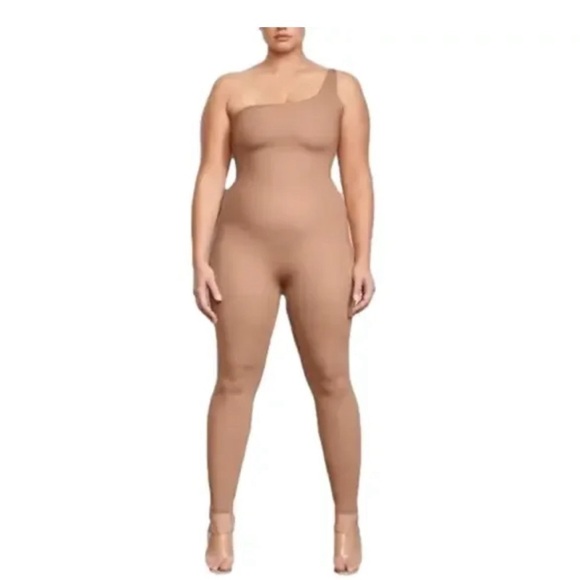 Skims Catsuit size 3X umber - Picture 2 of 7